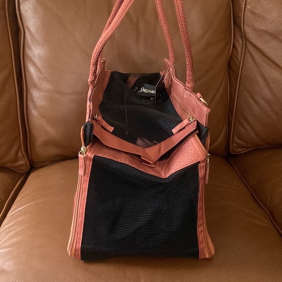 “A Pet with Paws” Madison Carrier w/ Pet-Trek®️Airline Approved, Small Pet, NWT - Picture 3 of 14